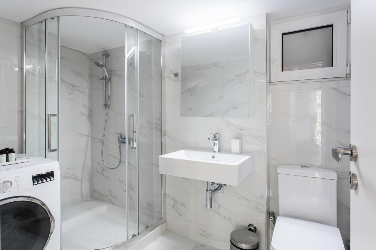 Absolute 2Br Apartment Near Emst Museum By Upstreet Atenas Exterior foto